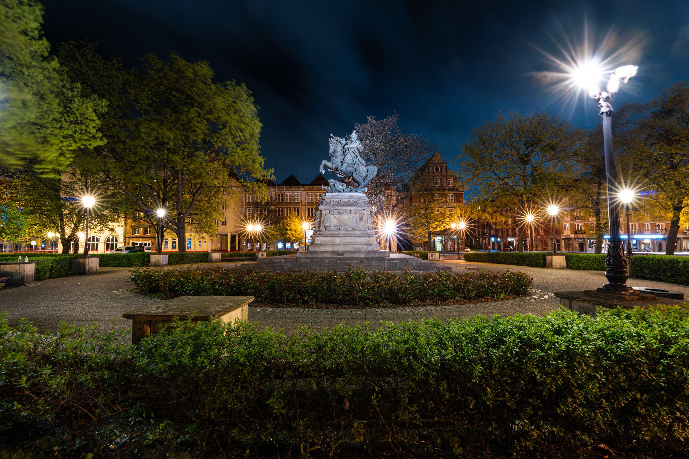 Nachtfotografie, Beispielbild Denkmal - Danzig